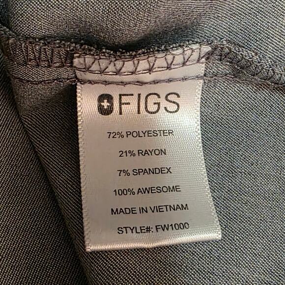 Figs Women’s 2‑Piece Scrub Set XL Catarina Top & Kade Cargo Pants Graphite Gray - Picture 9 of 11